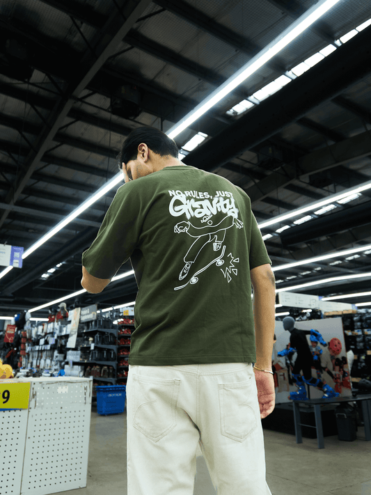 No Rules, Just Gravity | Kimono sleeve | Oversize tee OLIVE GREEN