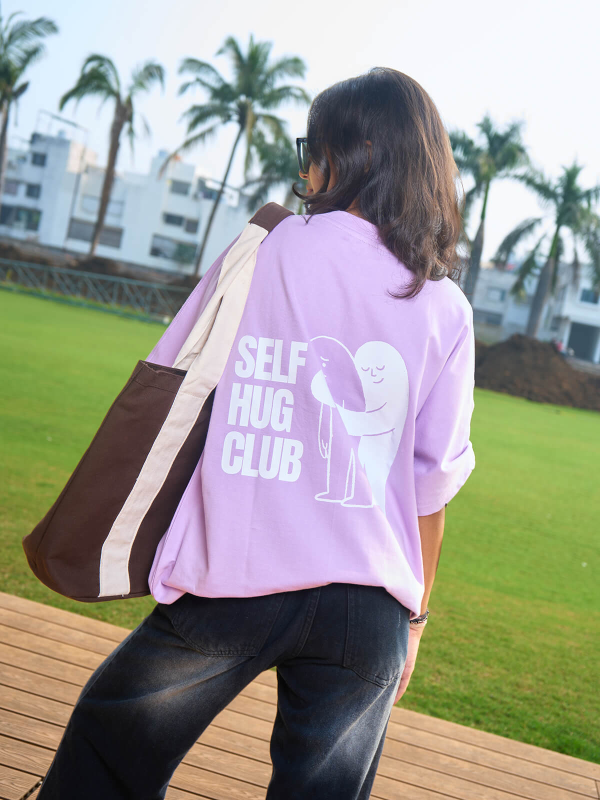 Self hug club